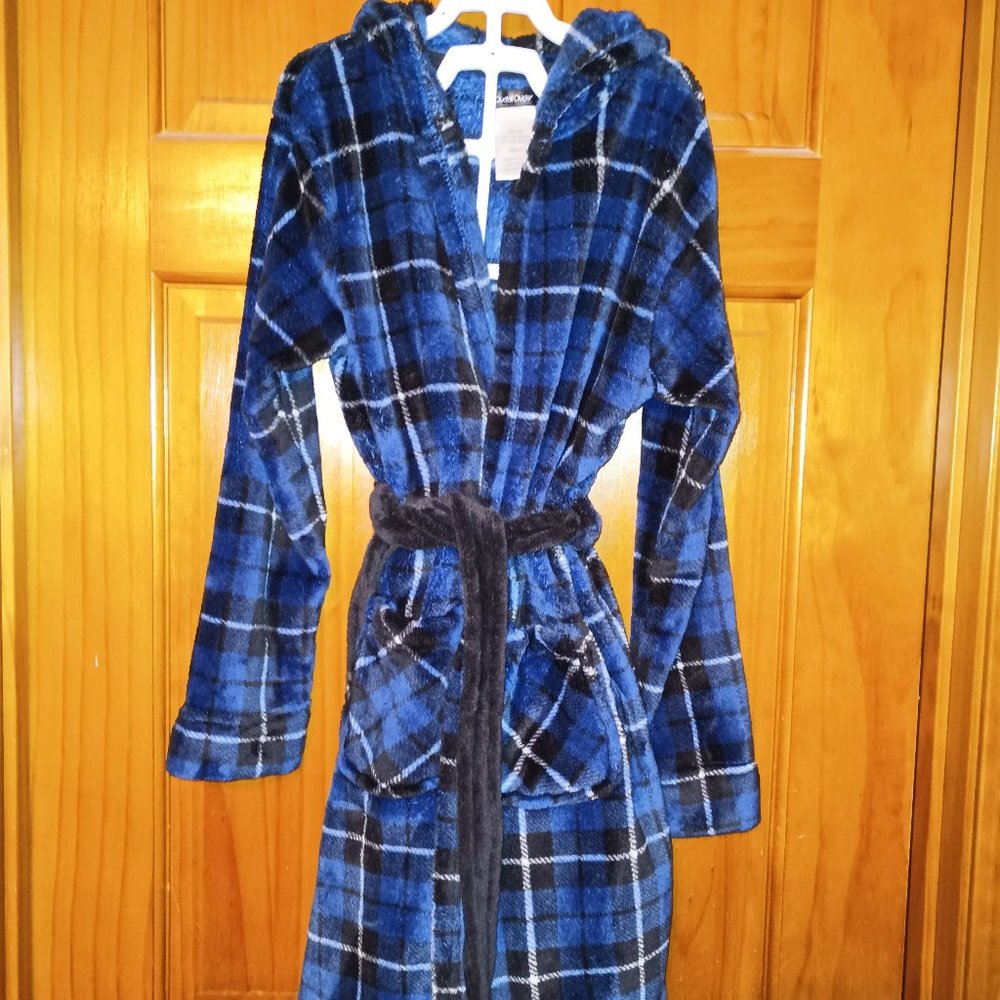 Boys Cuddl Duds Blue Plaid Hooded Robe
